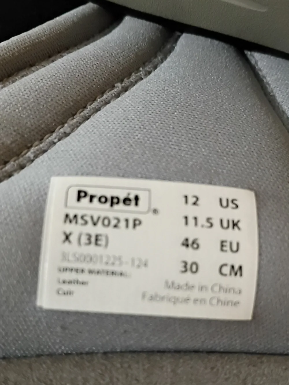 Propet Men's Size 12 Adjustable Slide Sandal in Light Gray